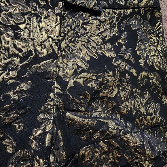 Black/Gold Shorts, Women's 2 - Picture 5 of 8